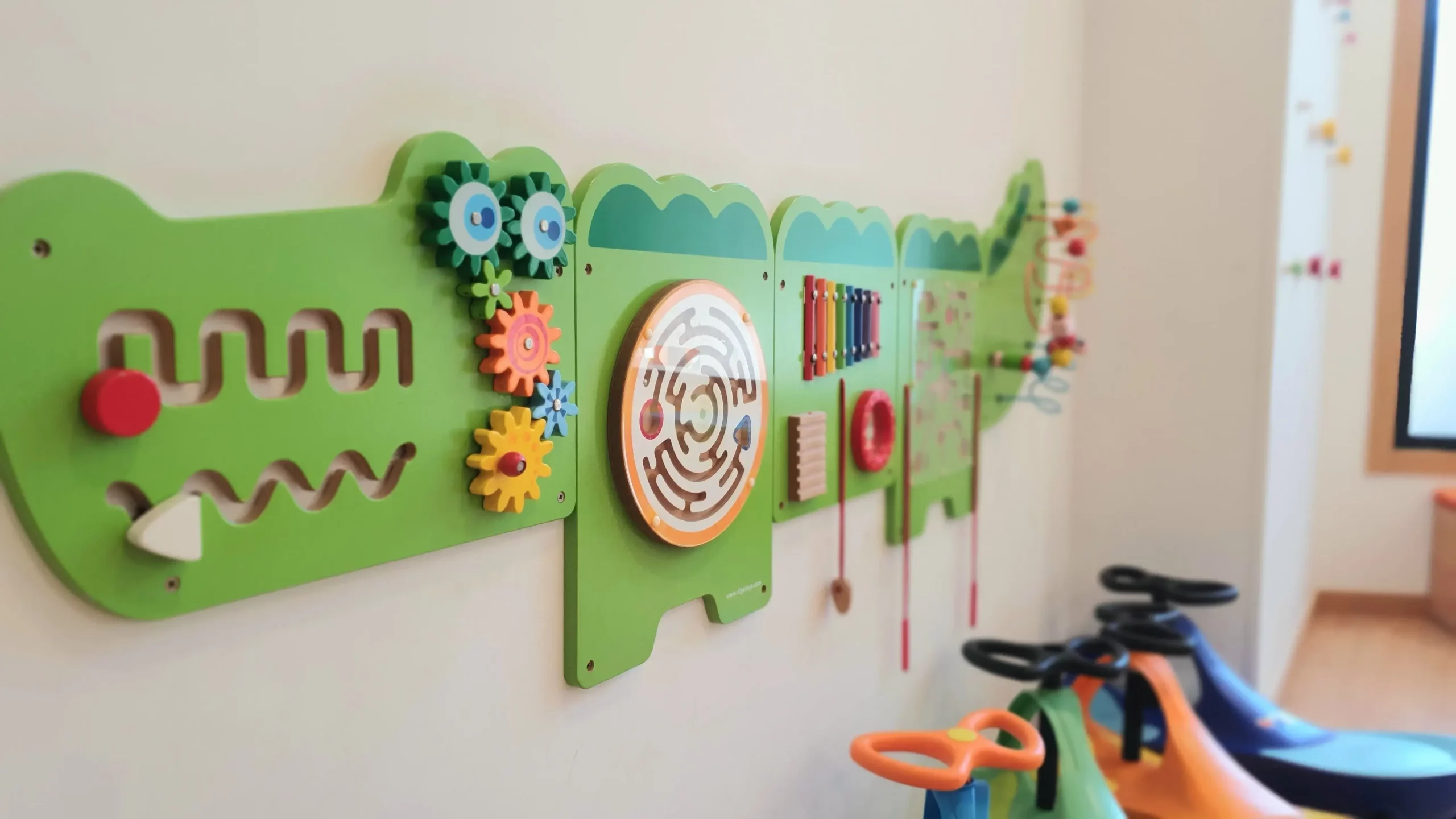 o tucutuco juegos en pared ocio infantil pontevedra